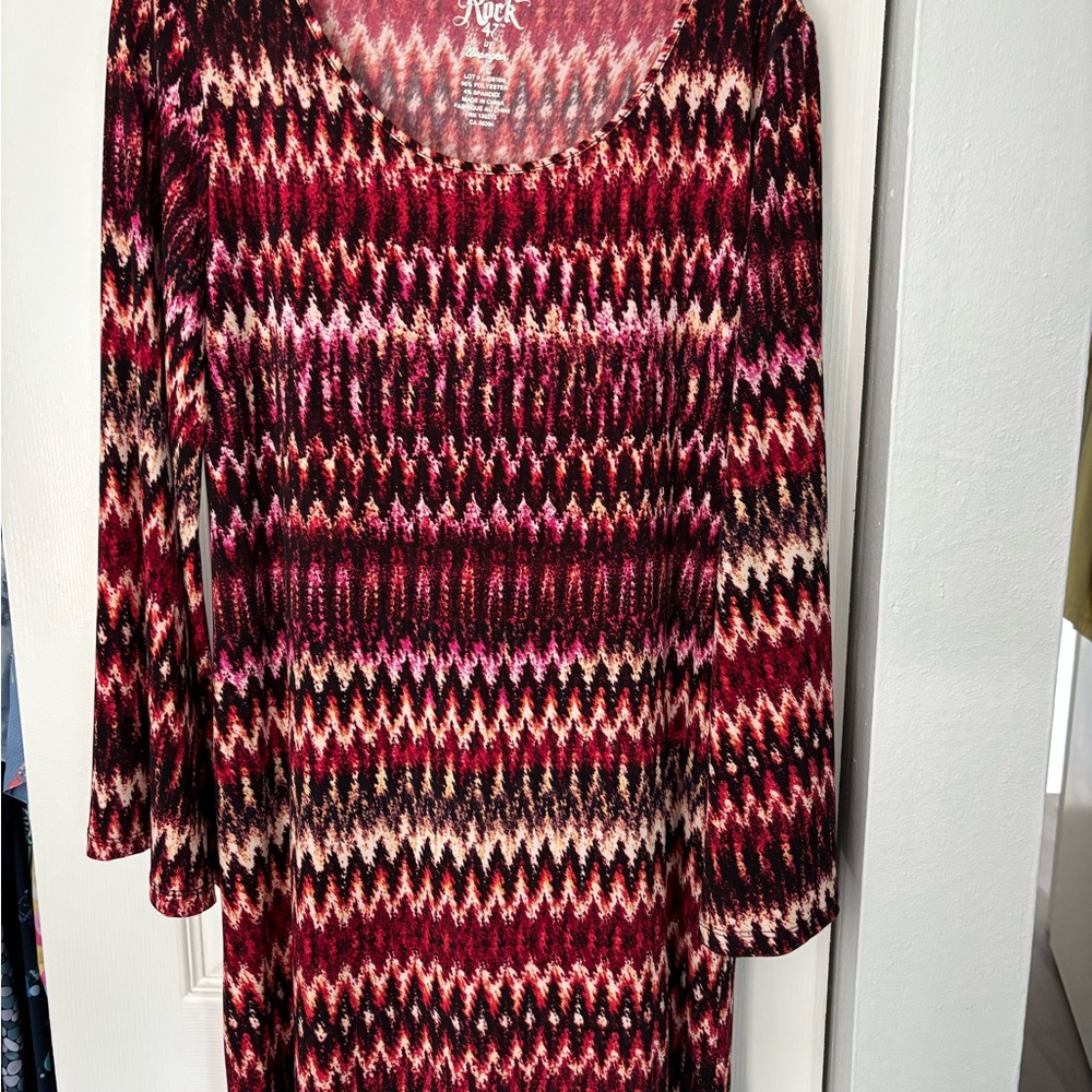 Rock 47 by Wrangler Women's Long Sleeve Dress - Red and Pink Zigzag
